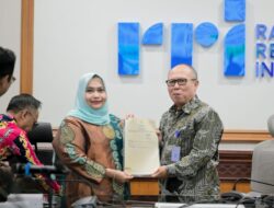 Bupati Bengkalis Tandatangani Naskah Hibah Barang Milik Daerah Kepada RRI 7 IMG 20260911 141935 041