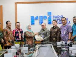 Bupati Bengkalis Tandatangani Naskah Hibah Barang Milik Daerah Kepada RRI 9 IMG 20260911 141950 021